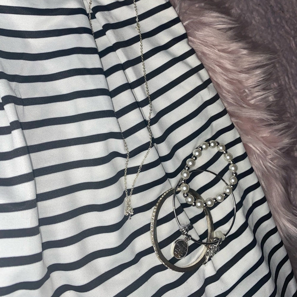 JustFab Stripped Skirt✨🖤🤍